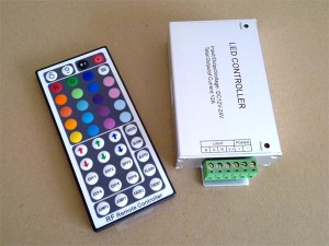RGB rádiový ovládač 44 kláves